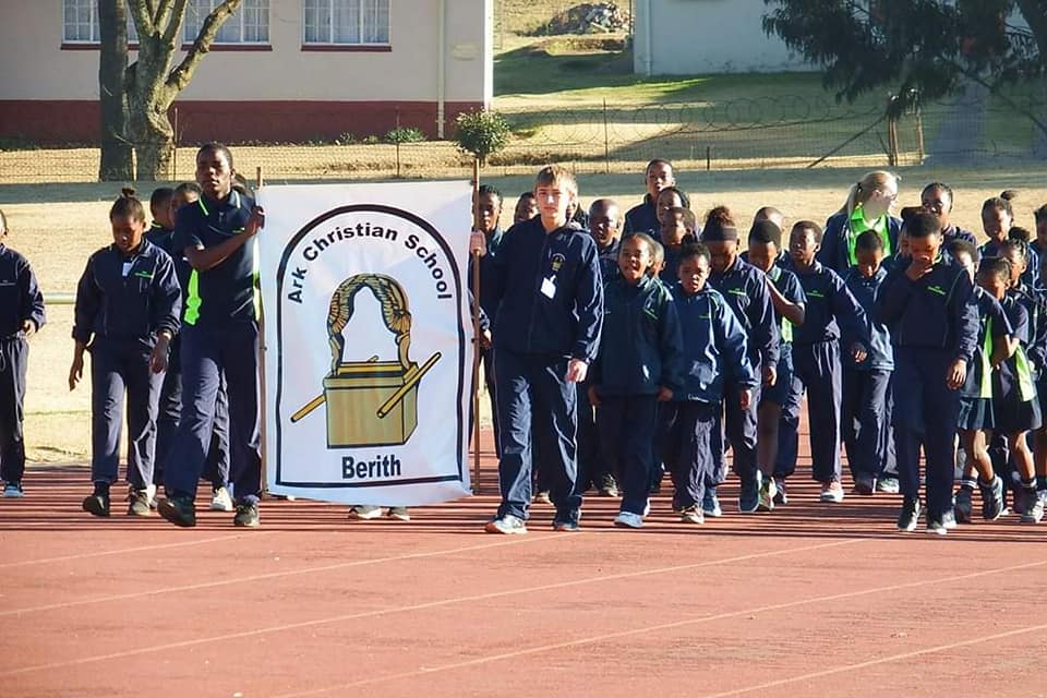 69718864_1116516052069963_517571145742942208_n